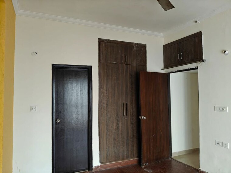 Other, antriksh-golf-view 2 Bedroom 1140 Sq.Ft. Apartment In Sector 78 Noida 9801299