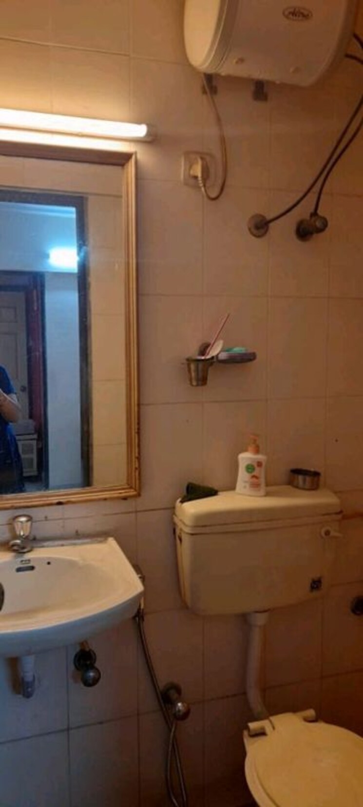 Bathroom, progressive-solitaire 3 Bedroom 1625 Sq.Ft. Apartment In Kopar Khairane Navi Mumbai 9801306