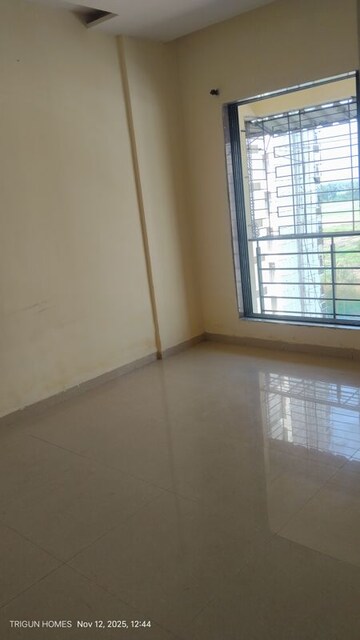 Room in 2 BHK Apartment at Sai Dhananjay Avenue, Nalasopara West – for Rent