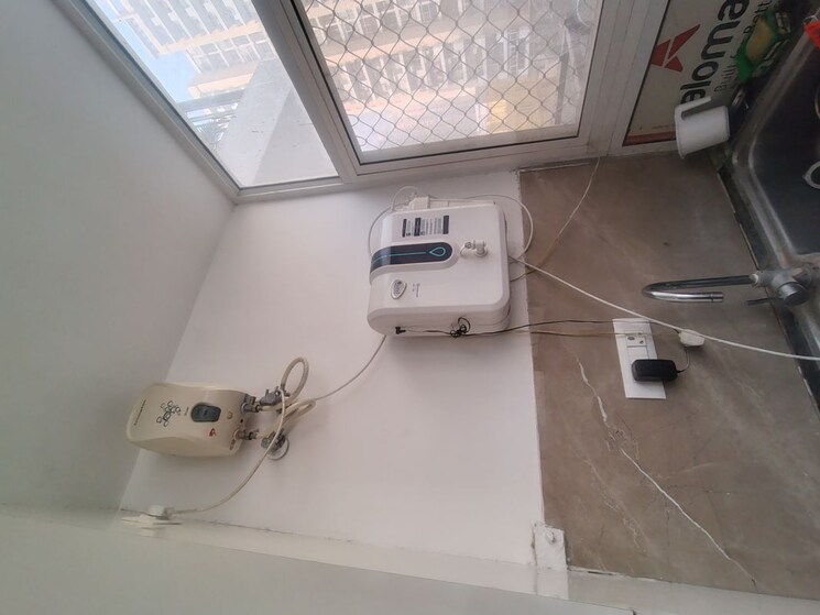 Bathroom, gulshan-bellina 2 Bedroom 597 Sq.Ft. Apartment In Sector 16 Greater Noida Greater Noida 9801335