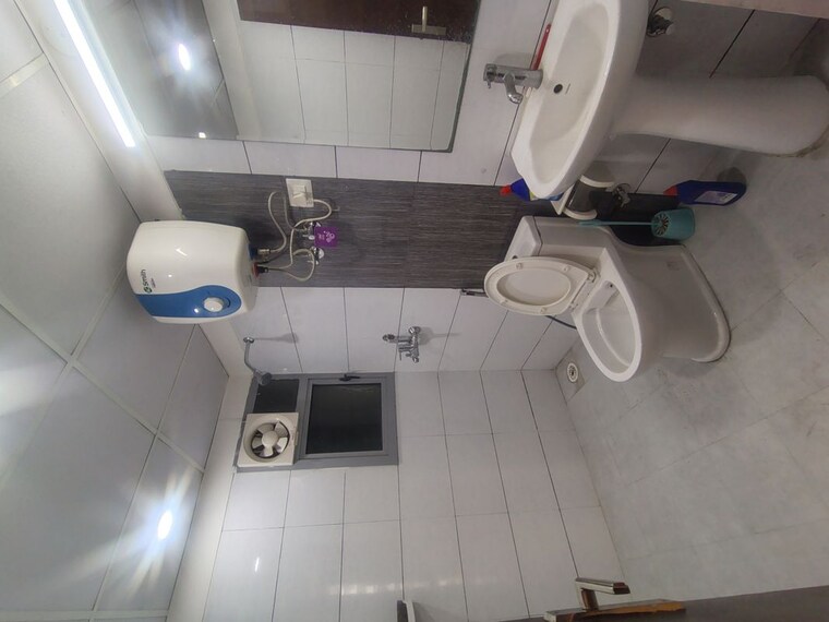 Master Bedroom, gulshan-bellina 2 Bedroom 597 Sq.Ft. Apartment In Sector 16 Greater Noida Greater Noida 9801335