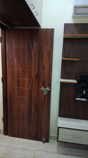 Room in 1 BHK Independent House at Sector 70 – for Rent