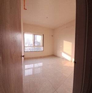 2 BHK Apartment For Rent in Shreepati Skies, Tardeo