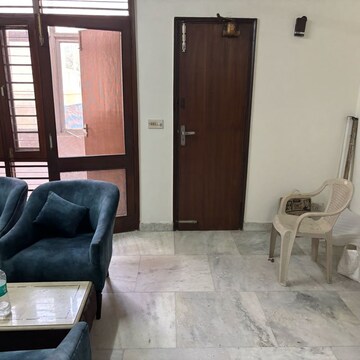 Living Room in Studio Independent House at Greater Kailash I – for Rent