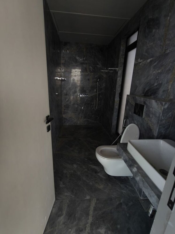 Bathroom, akshar-one-akshar 4 Bedroom 4500 Sq.Ft. Independent House In Sanpada Navi Mumbai 9801425