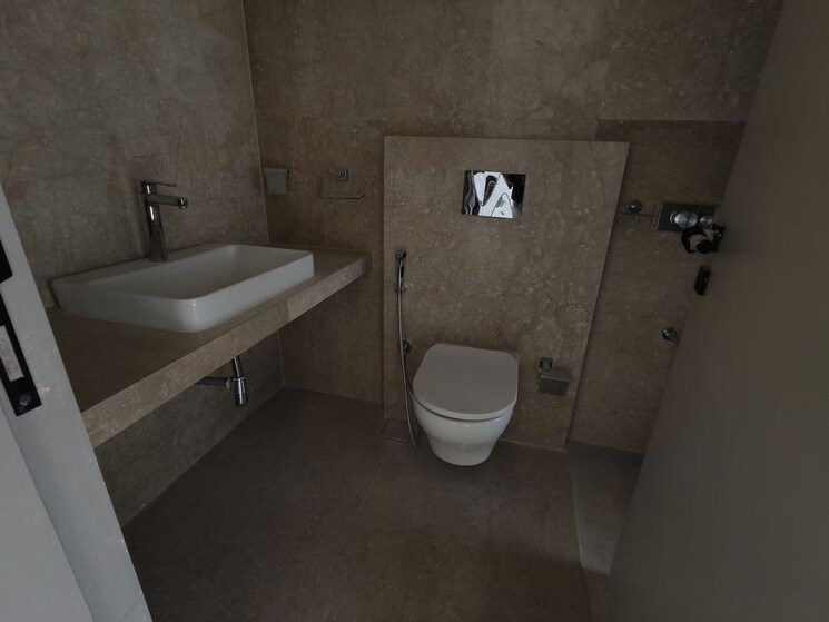 Bathroom, akshar-one-akshar 4 Bedroom 4500 Sq.Ft. Independent House In Sanpada Navi Mumbai 9801425