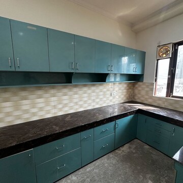 Kitchen in 3 BHK Builder Floor at Sector 52 – for Rent