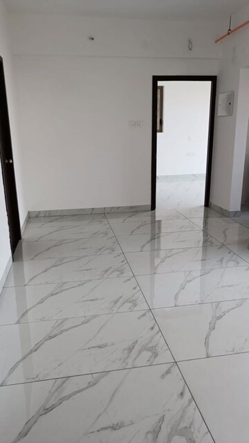 Room in 1 BHK Apartment at Raymond Ten X Habitat, Pokhran Road No Two – for Sale