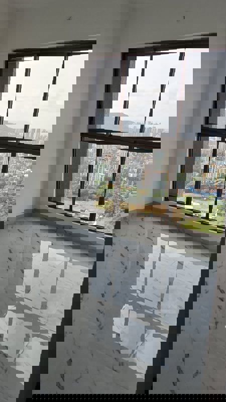 1 BHK + Pooja Room Apartment For Sale in Raymond Ten X Habitat