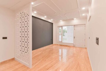 Room in 4 BHK Builder Floor at Sector 85 – for Sale