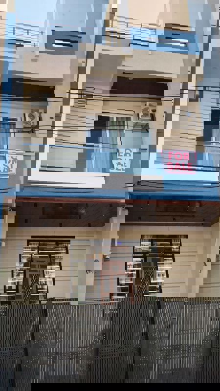 4 BHK + Pooja Room,Servant Room Independent House For Sale in Gokulpura