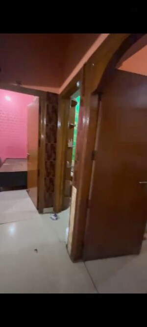 Furnished Amenities in 1 BHK Builder Floor at Sector 52 – for Rent