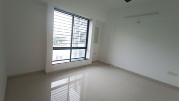 Room in 2 BHK Apartment at Anand Nagar – for Rent