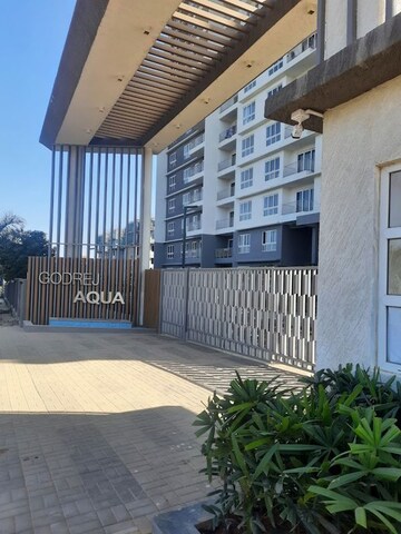 2 BHK Apartment For Sale in Godrej Aqua, International Airport Road