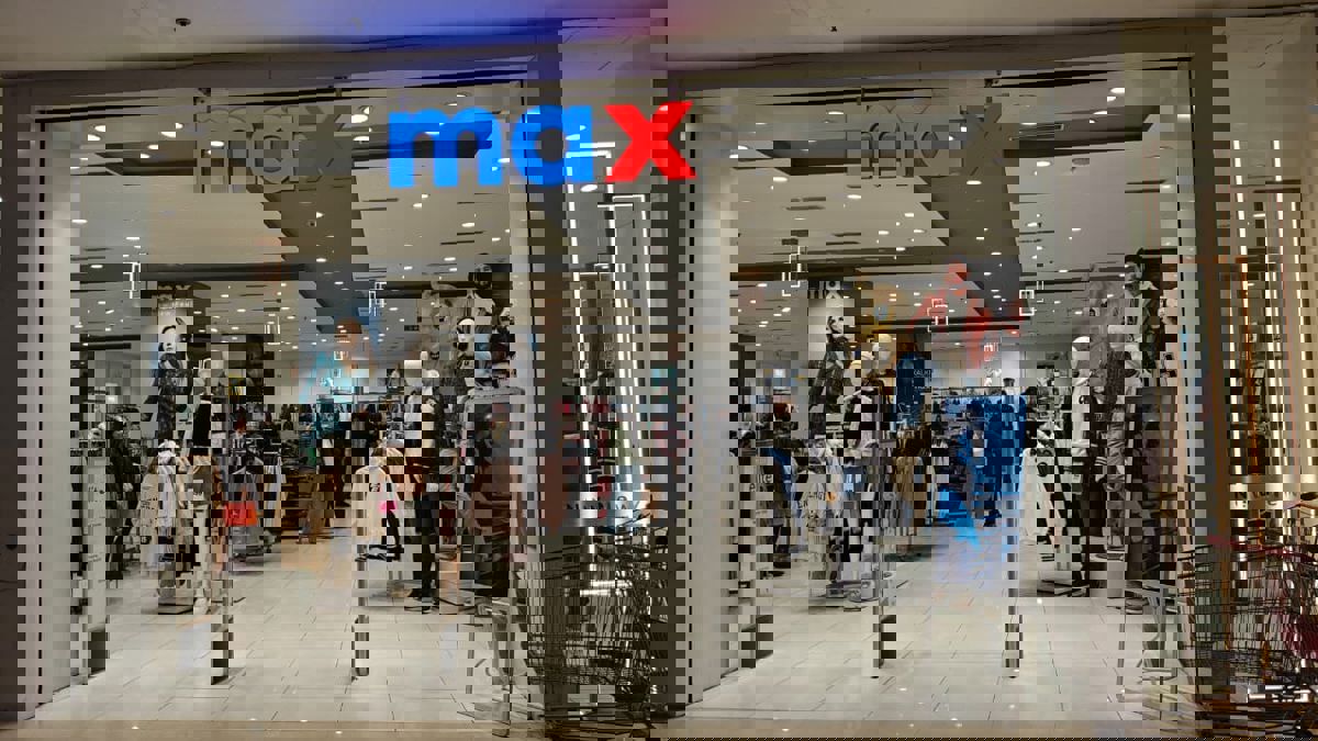 Retail Shop For Sale in Bhutani Experience