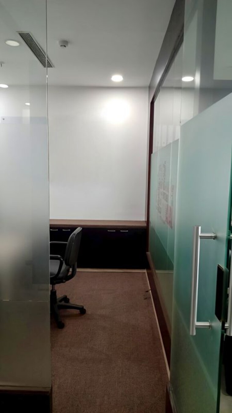 Other, sector v Commercial Office Space 1063 Sq.Ft. In Sector V Kolkata 9801505
