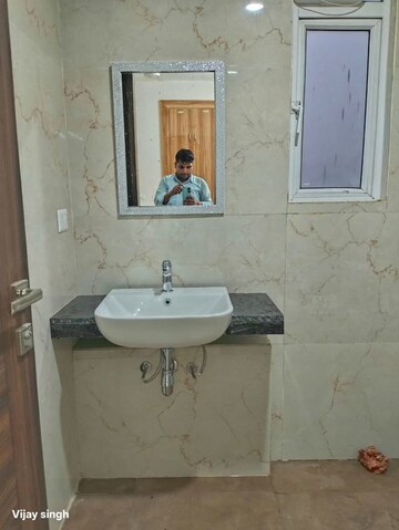 Bathroom in 2.5 BHK Apartment at Smart World Gems, Sector 89 – for Rent
