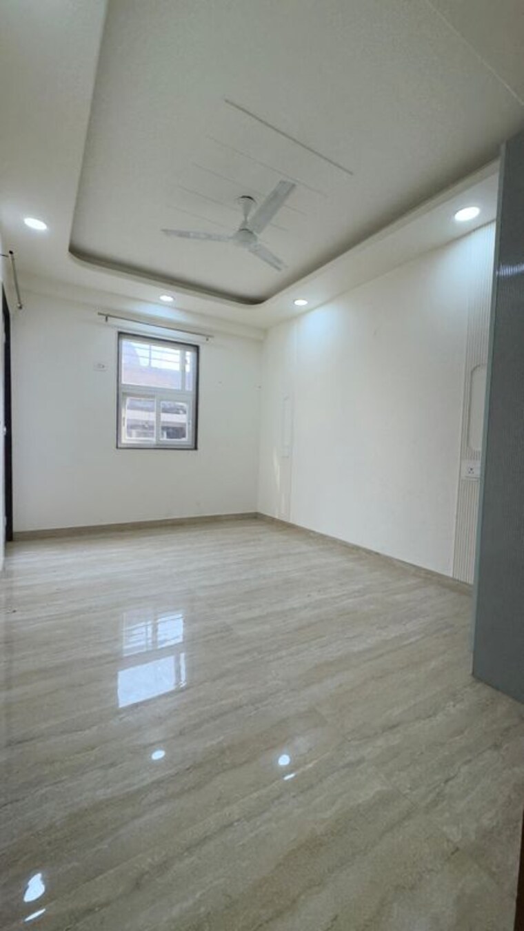 Master Bedroom, chattarpur 3 Bedroom 1200 Sq.Ft. Builder Floor In Chattarpur Delhi 9801675
