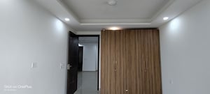 Room in 2 BHK Builder Floor at Saket – for Rent