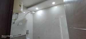 Room in 2 BHK Builder Floor at Saket – for Rent