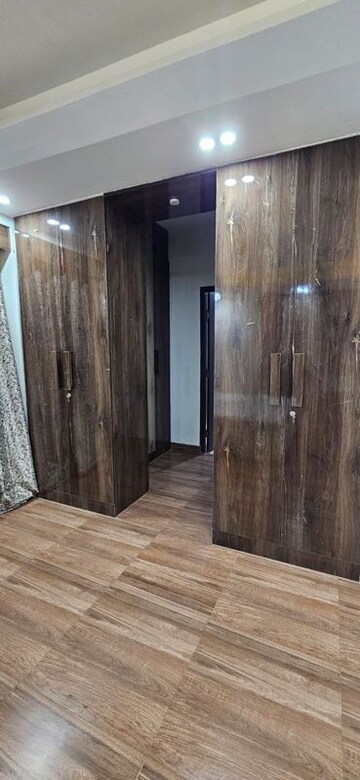 Building Lobby in 4 BHK Apartment at Ansal Height 86, Sector 86 – for Rent