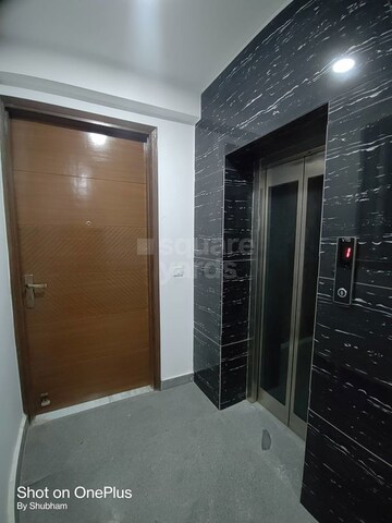  2 BHK Builder Floor at Saket – for Rent