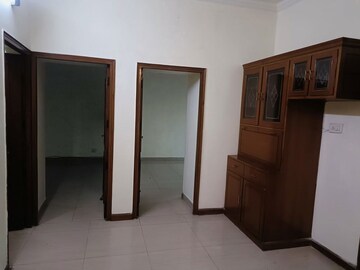 Room in 3 BHK Villa at Sector 65 – for Sale