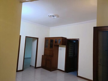 Room in 3 BHK Villa at Sector 65 – for Sale