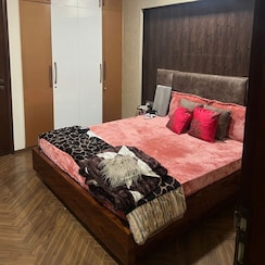2 BHK Builder Floor For Rent in Chittaranjan Park