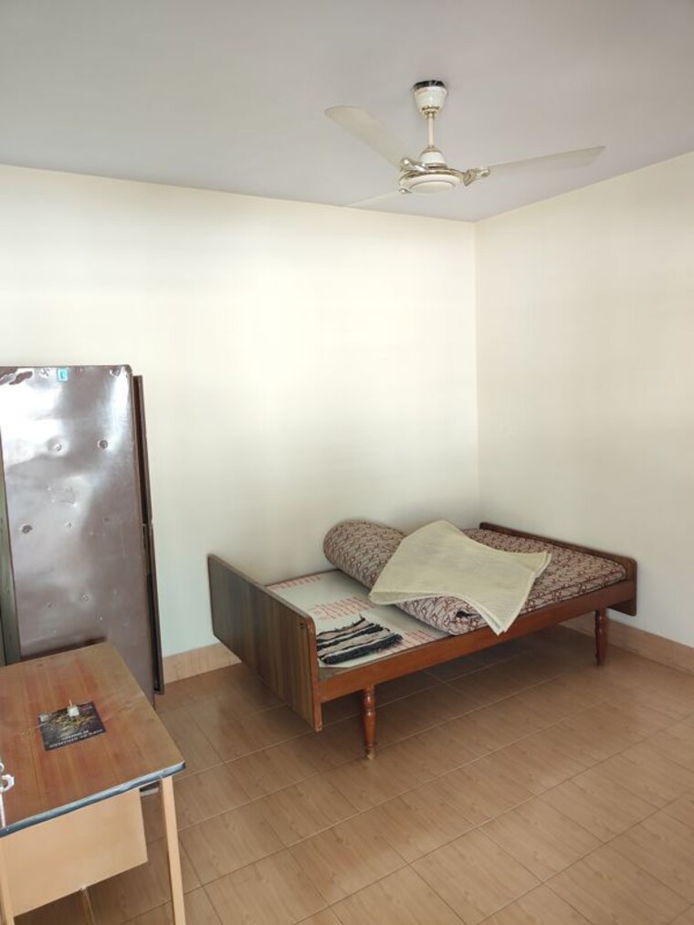 Living Room, indiranagar 1 RK 250 Sq.Ft. Builder Floor In Indiranagar Bangalore 9801853