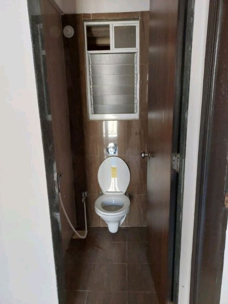 Bathroom, cosmos-classique 2 Bedroom 650 Sq.Ft. Apartment In Ghodbunder Road Thane 9801863