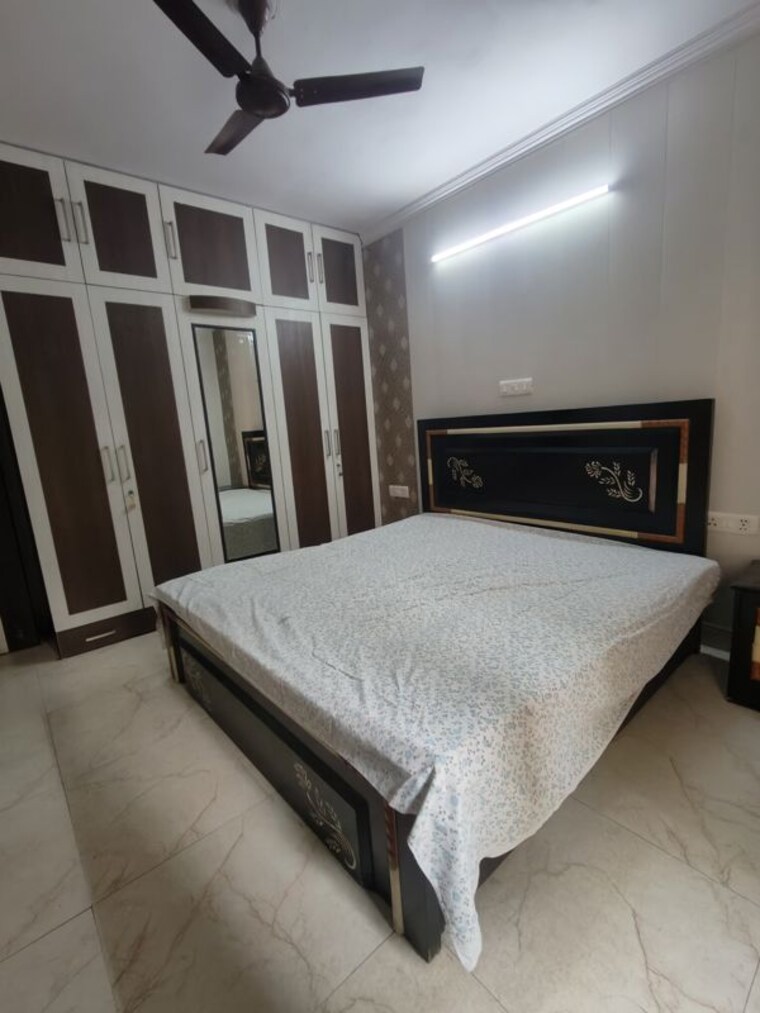 Bedroom, shivalik colony 2 Bedroom 1800 Sq.Ft. Builder Floor In Shivalik Colony Delhi 9801881