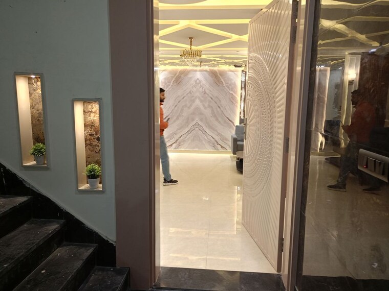 Master Bedroom, sector 85 3 Bedroom 250 Sq.Yd. Builder Floor In Sector 85 Faridabad 9798768