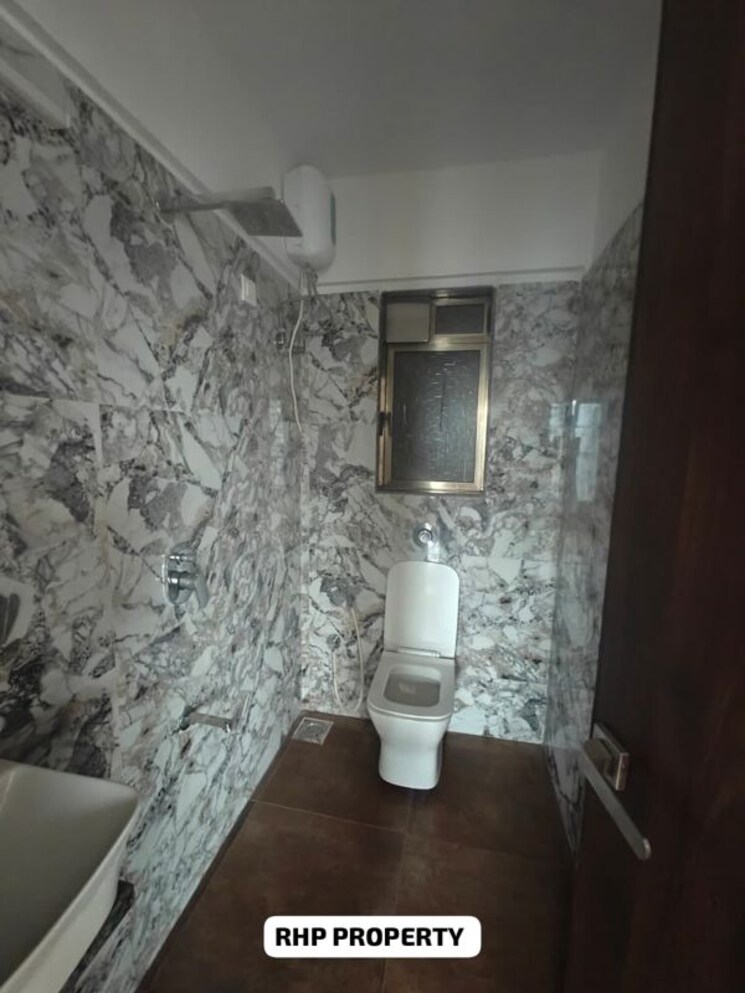 Bathroom, harmony-residency-ghatkopar-east 2 Bedroom 659 Sq.Ft. Apartment In Ghatkopar East Mumbai 9801889