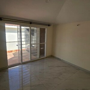 Room in 4 BHK Villa at LGCL Stonescape, Hennur Road – for Rent