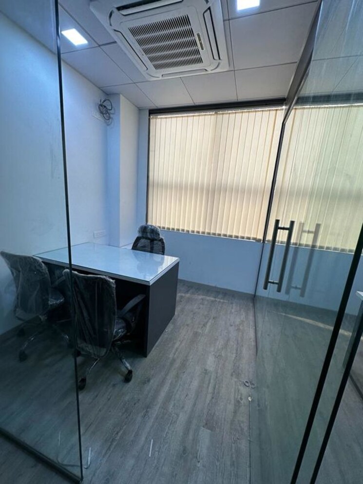 Team Area, bsel-tech-park Commercial Office Space 1230 Sq.Ft. In Vashi Sector 30a Navi Mumbai 9801894