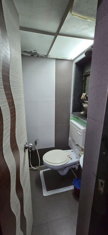 Bathroom in 2 BHK Apartment at Sorrel Apartment, Ghatkopar East – for Rent