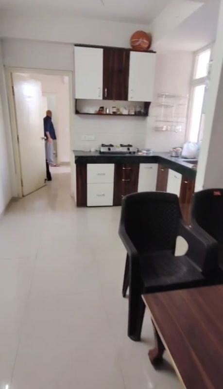 1 BHK + Servant Room 320 Sq.Ft. Apartment in Shree Vardhman Green Court