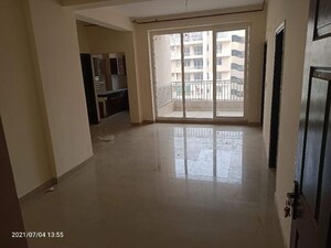 Room in 2 BHK Apartment at ACE Platinum, Zeta I Greater Noida – for Sale