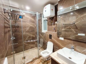 Furnished Amenities in 3 BHK Builder Floor at Ansal Sushant Apartments, Sushant Lok I – for Rent