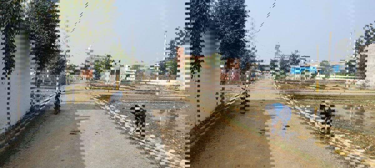 Plot For Sale in Raebareli Road