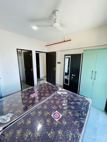 Bedroom in 1.5 BHK Apartment at Paradigm El Signora, Jogeshwari West – for Rent