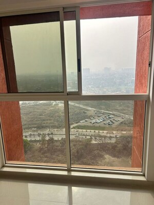 Room in 2 BHK Apartment at Lodha Codename Premier, Dombivli East – for Rent