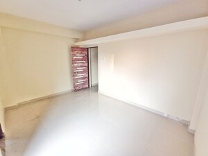 Room in 2 BHK Apartment at Chetna Garden, Kondhwa – for Sale