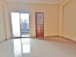 Room in 2 BHK Apartment at Chetna Garden, Kondhwa – for Sale