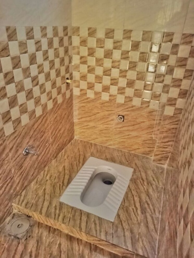 Bathroom, chetna-garden 2 Bedroom 855 Sq.Ft. Apartment In Kondhwa Pune 9801944