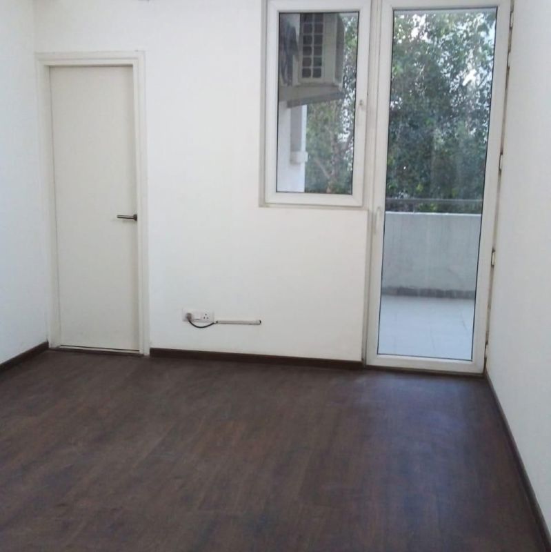 3.5 BHK + Servant Room Apartment For Rent in Emaar The Enclave