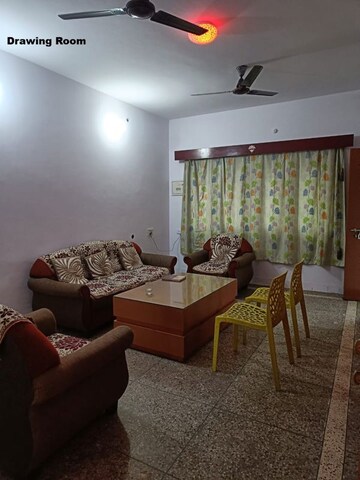 2 BHK Builder Floor For Rent in Kamta