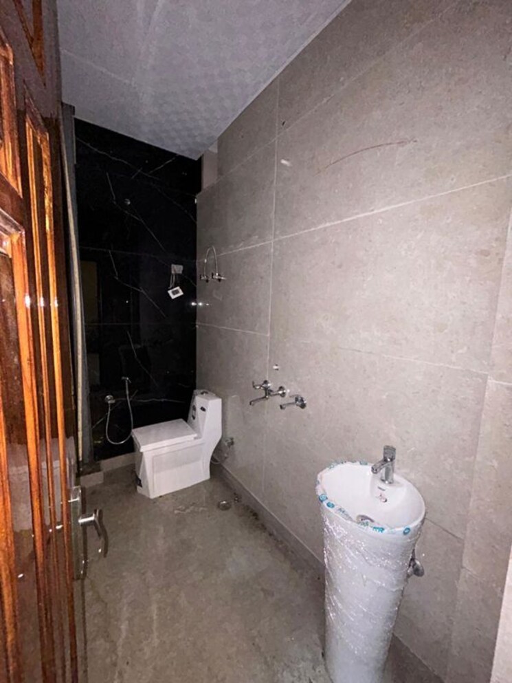 Attached Bathroom, ace-platinum 2 Bedroom 1250 Sq.Ft. Apartment In Zeta I Greater Noida Greater Noida 9801989