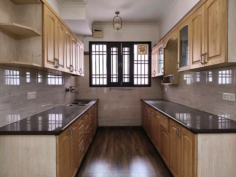 Kitchen, hero-homes-gurgaon 3 Bedroom 1689 Sq.Ft. Apartment In Sector 104 Gurgaon 9801992